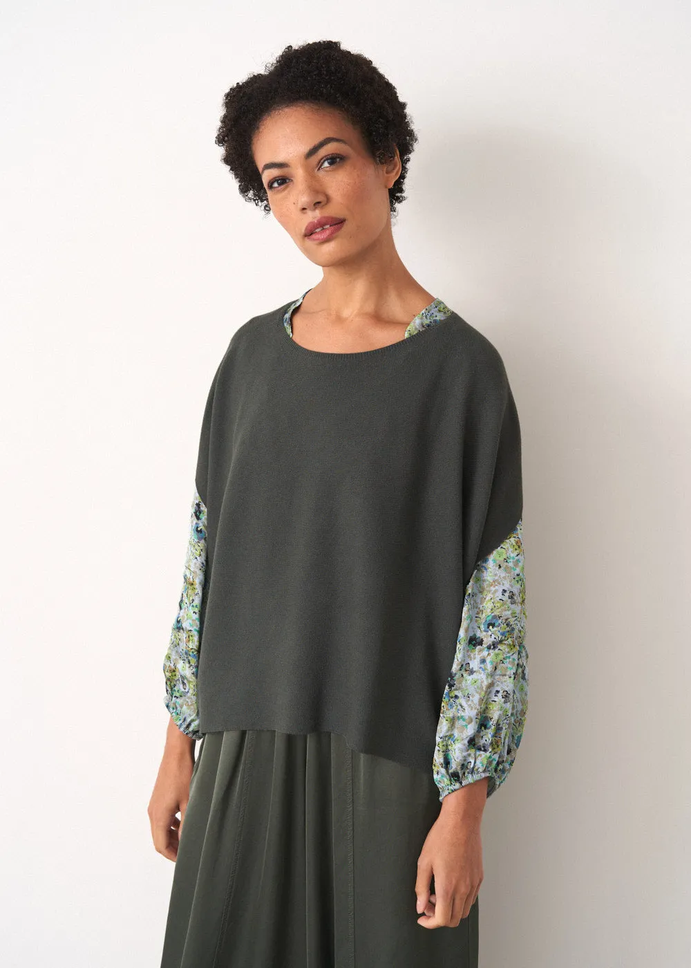 COSIMA SLEEVELESS SWEATER - GREY GREEN