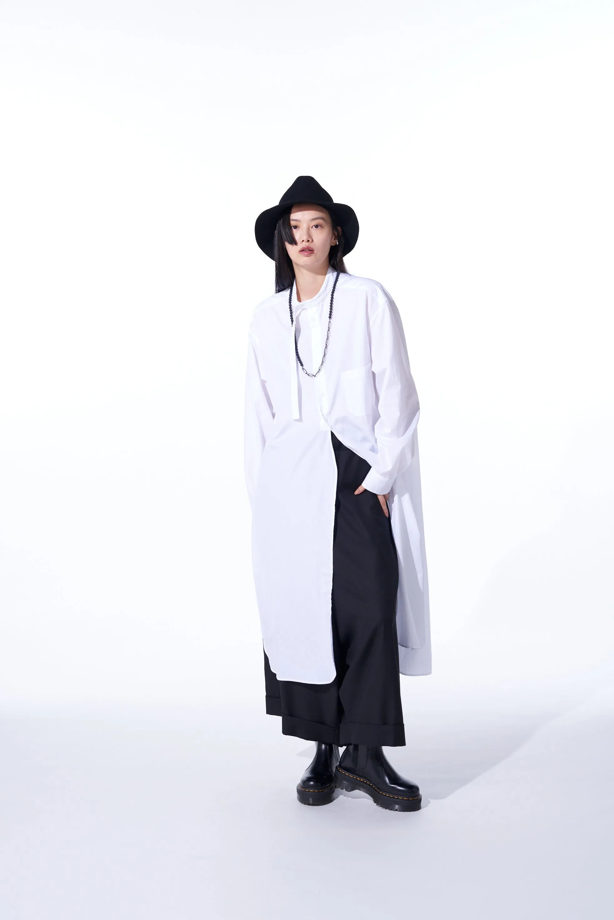 COTTON BROAD CLOTH STAND COLLAR LONG SHIRT WITH ROUNDED HEM