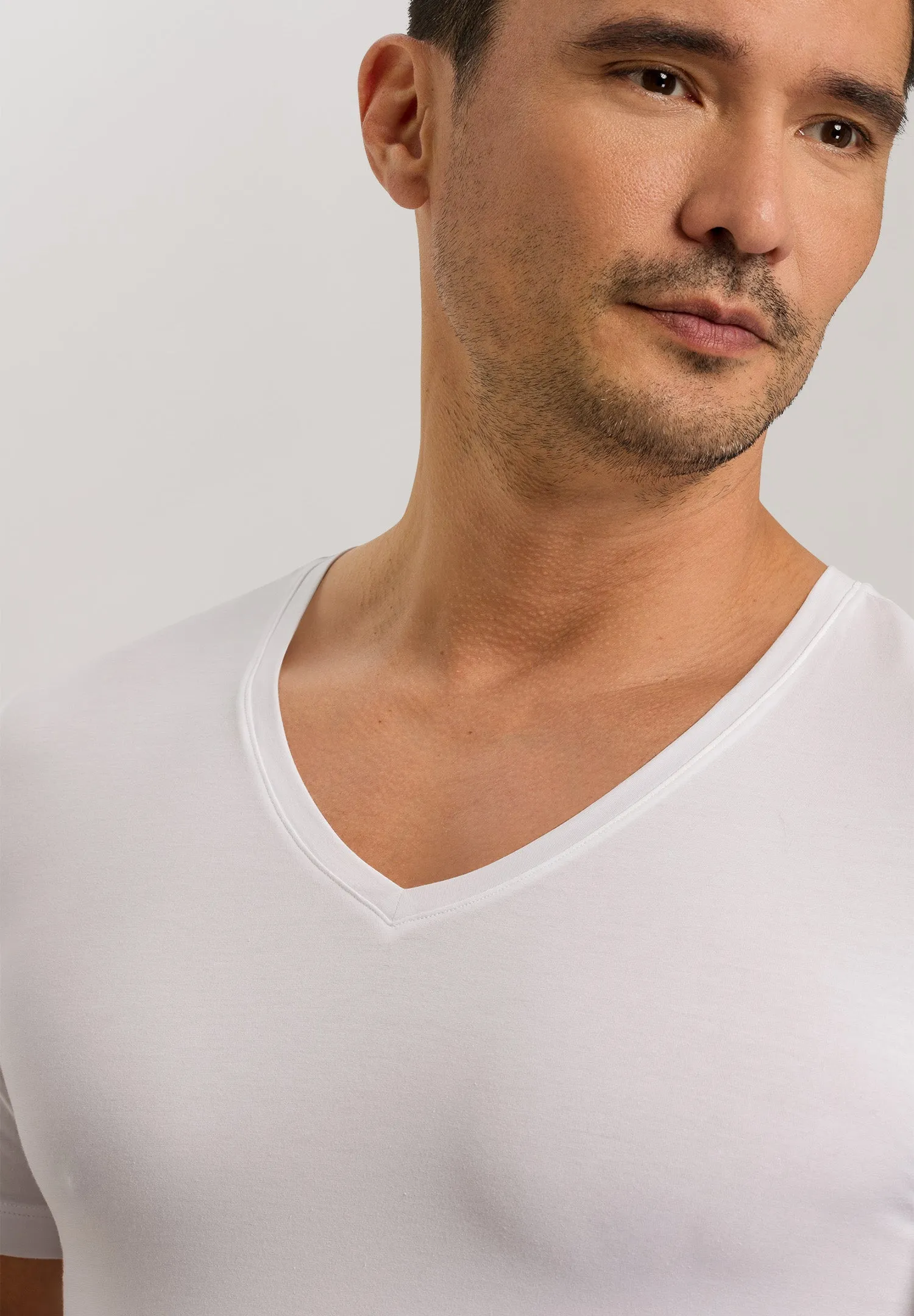 Cotton Superior Egyptian Cotton V-Neck Fitted T-Shirt | White 73089-101