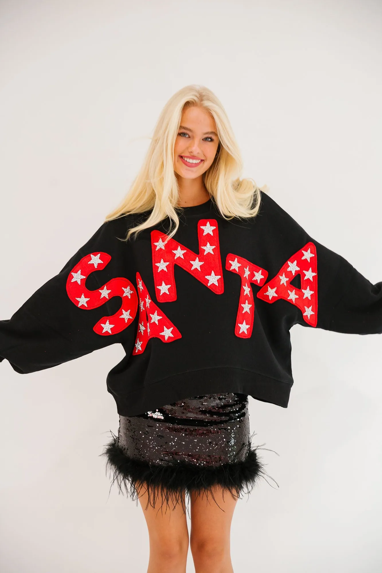 HERE COMES SANTA BLACK PULLOVER